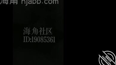 《姐弟乱伦》姐姐刚开始还是觉得有点不好意思当我埋下头慢慢的给姐姐舔出水后姐姐也就进入了状态玩了69式 (2)